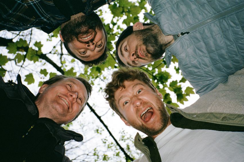 Hair Transplants vs Hair Loss Medication – or both?